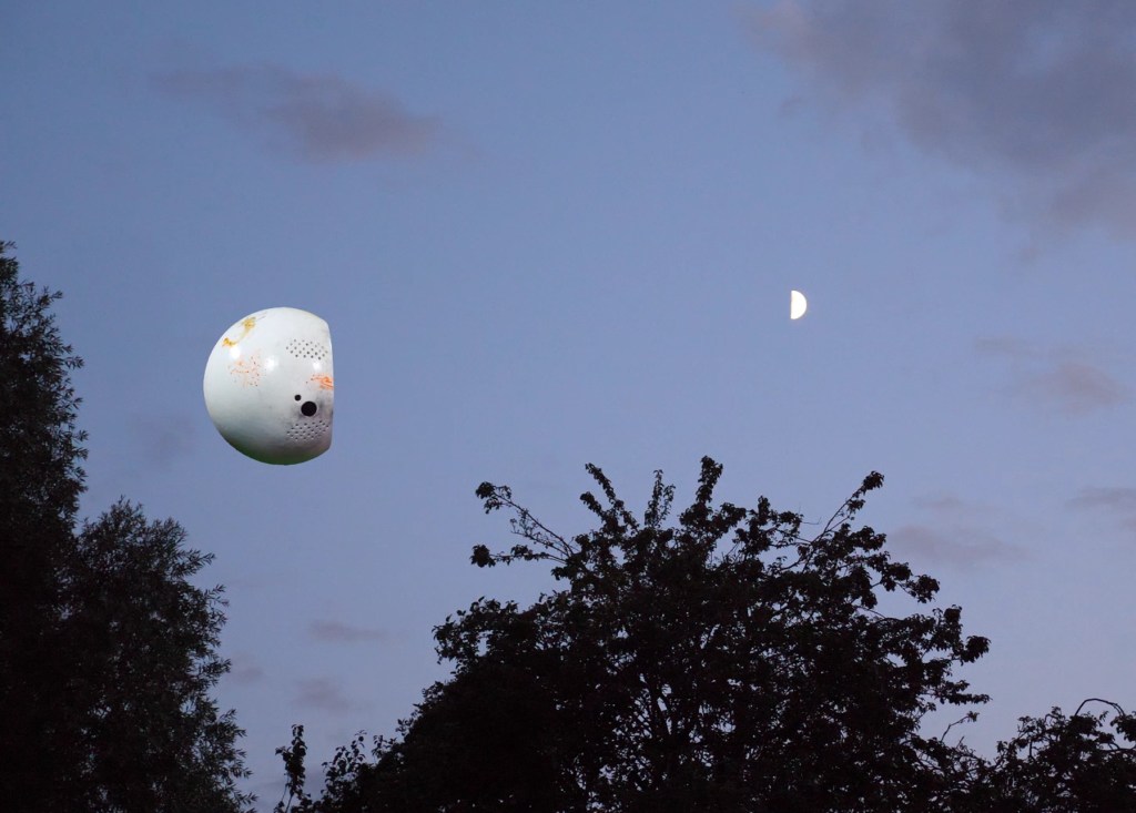 plastique postcard front